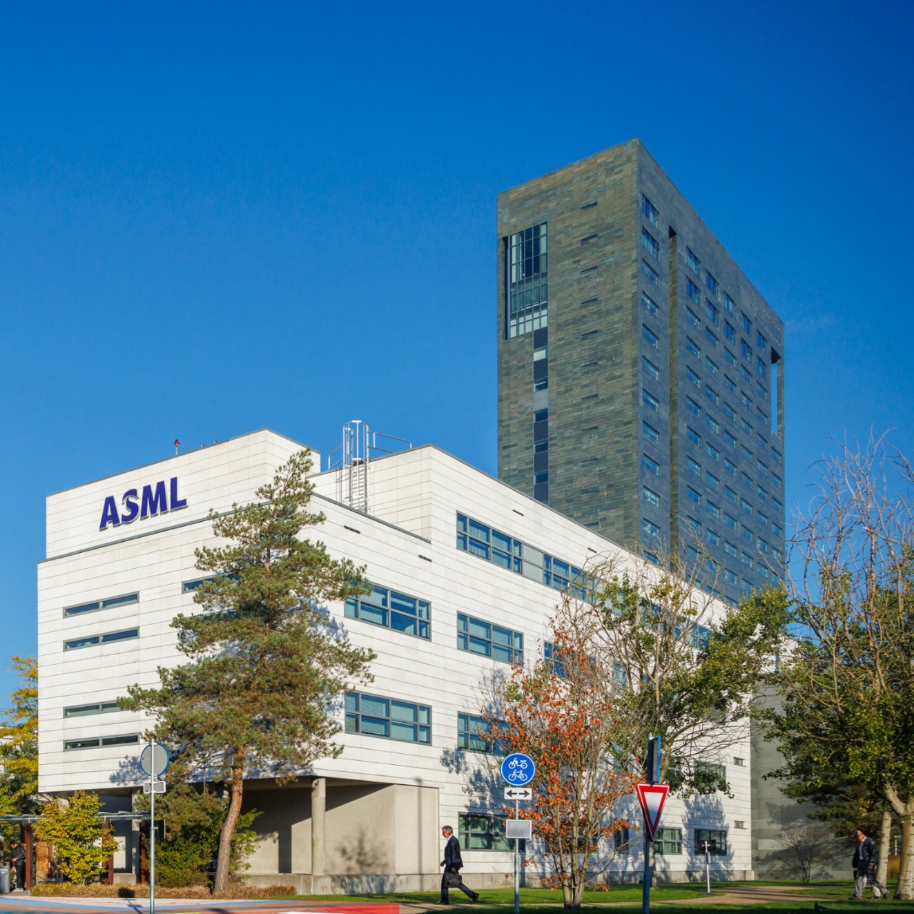 ASML Profit Jumps as AI Boom Lifts Chip Tool Demand Worldwide - IGNITO