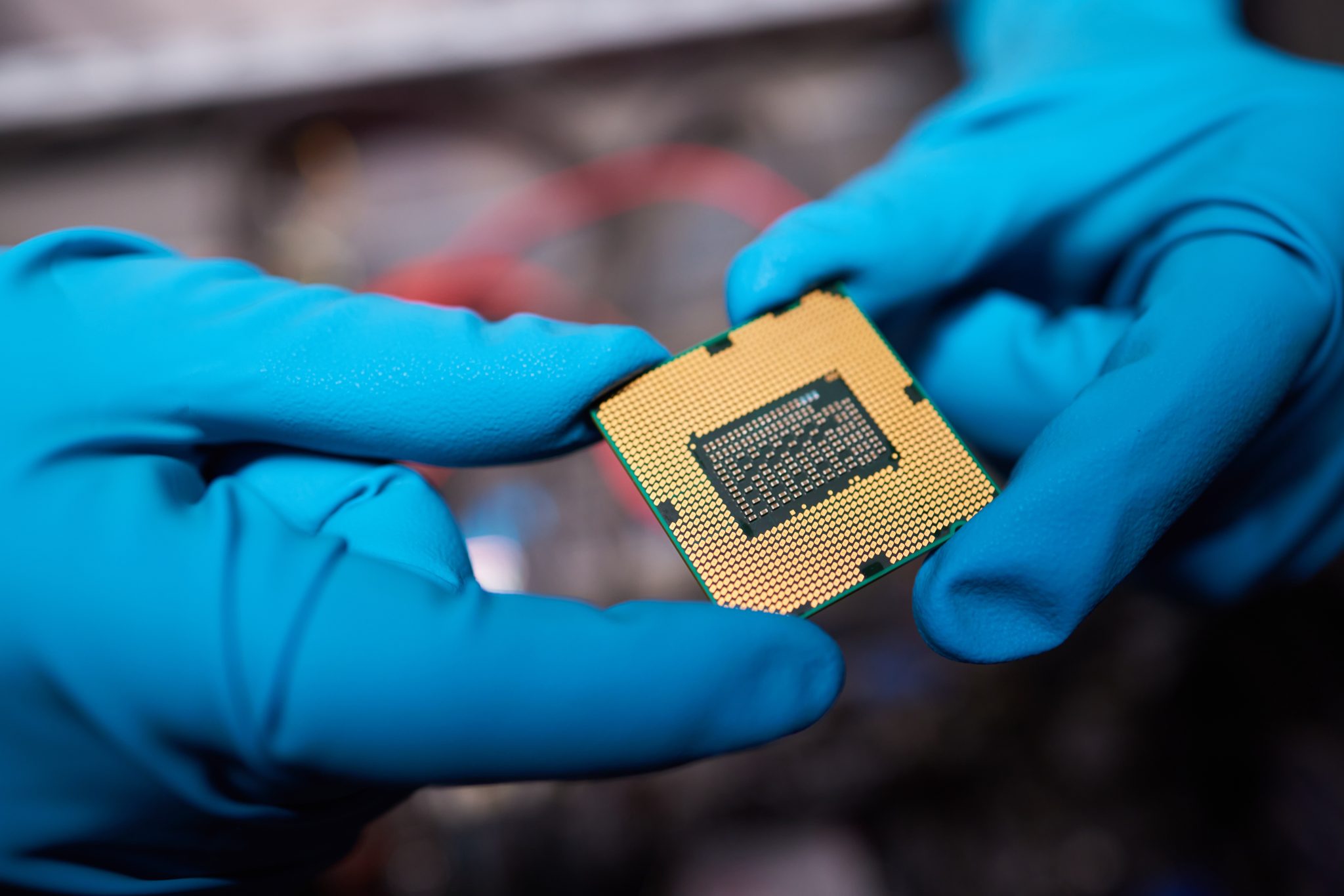 China’s Hua Hong Advances 7nm Chips Amid Tech Self-Reliance Push - IGNITO